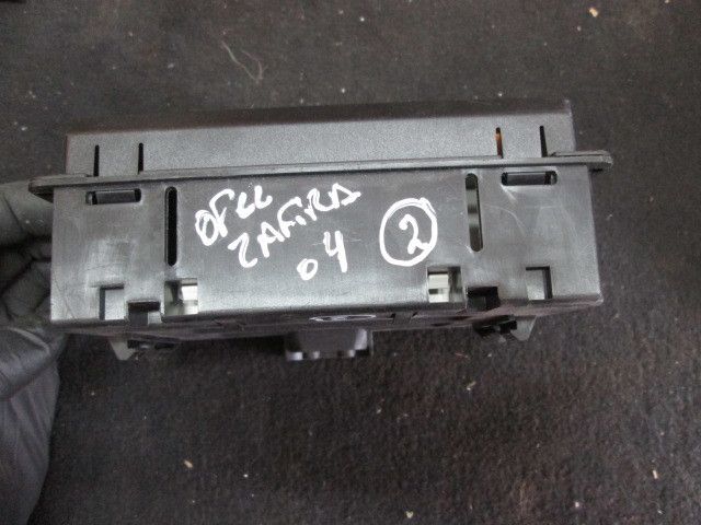 Display / ecrã de informações OPEL Zafira A (F75_)
