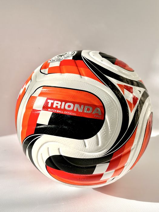 Футбольньний мʼяч Trionda Germany. size5. Термошов