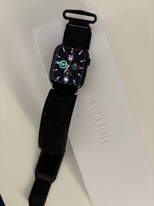 Apple Watch 9 45 mm