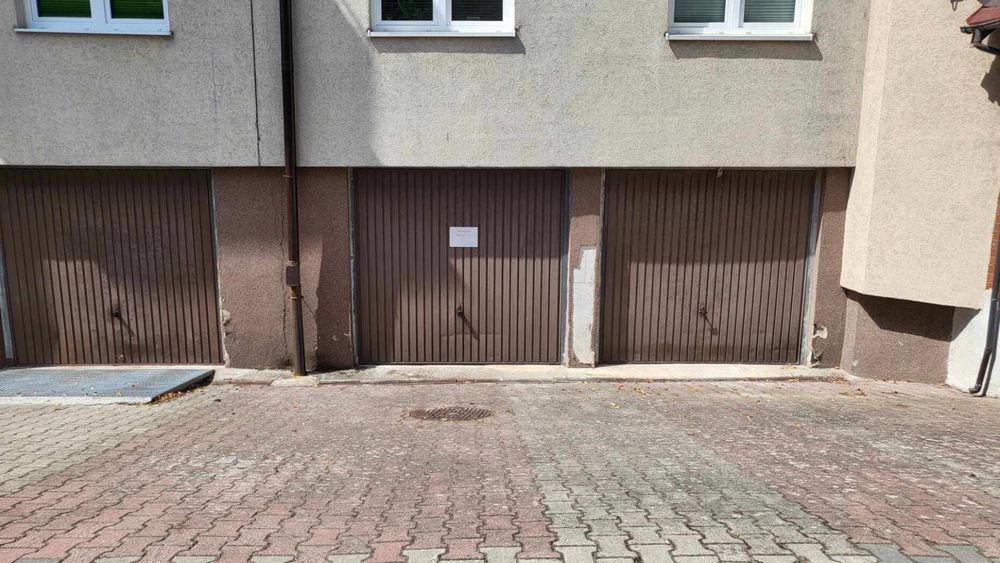 Garaż na wynajem ul. Rostocka 119, Warszewo