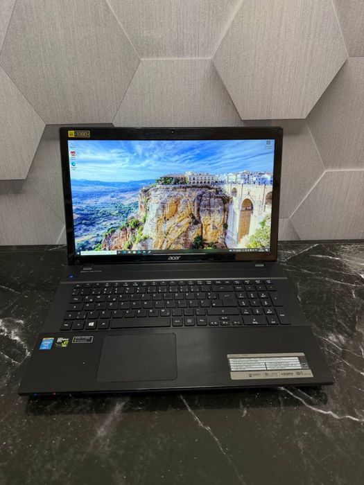 Ігровий ноутубк Acer V3-772G i7