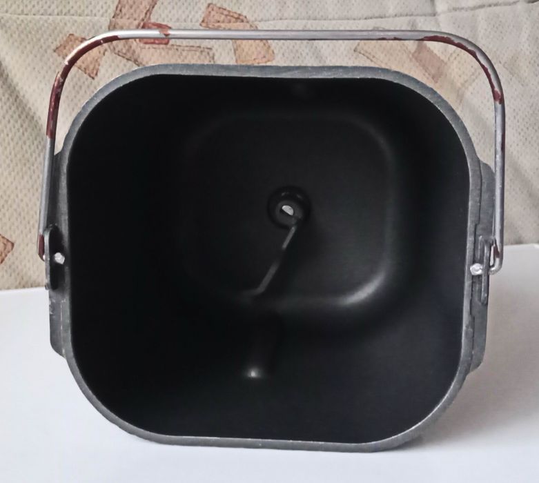 Хлебопечка LG HB-201JE  660 Вт, 900 гр