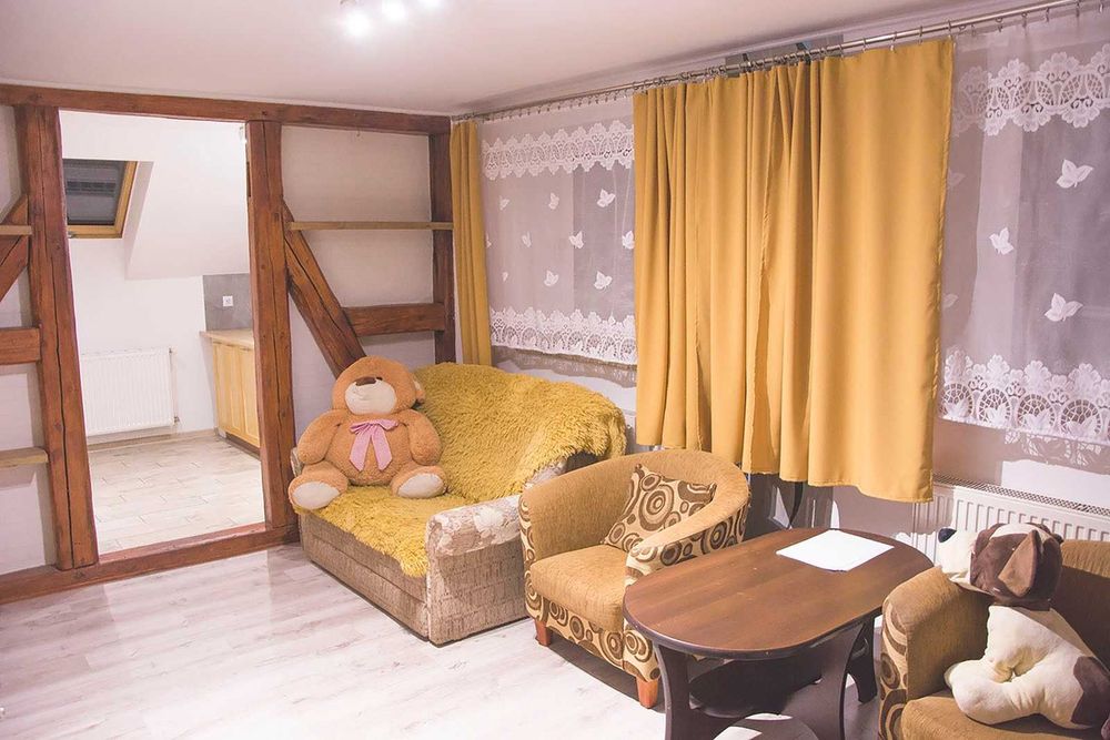 Kawalerka - 2 pokoje - Świerzawa