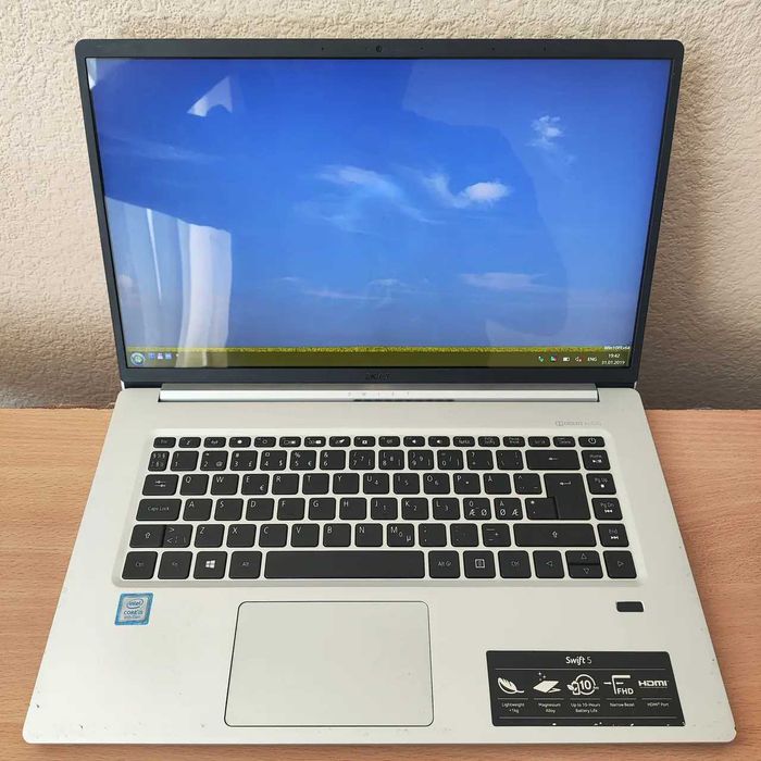 Ультрабук легкий Acer Swift5 15.6”FHD/IPS ТАЧ i5-8265u/16GB/SSD512