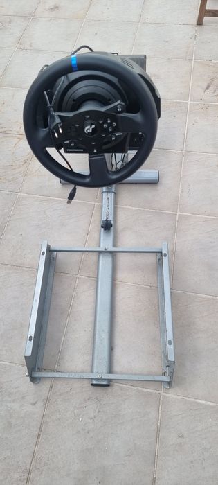 Volante Thrustmaster T300RS + Playseat