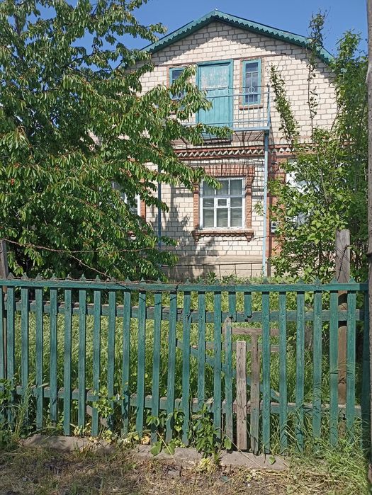 Продам будинок район 4 школа