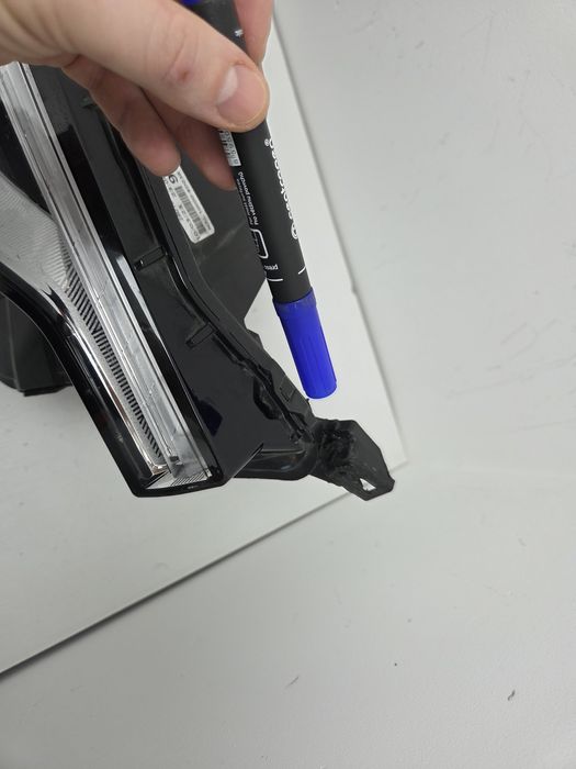 Фара права Infiniti QX60 2022-2025 USA