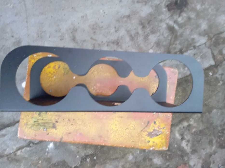 Sprzedam stojak do wina