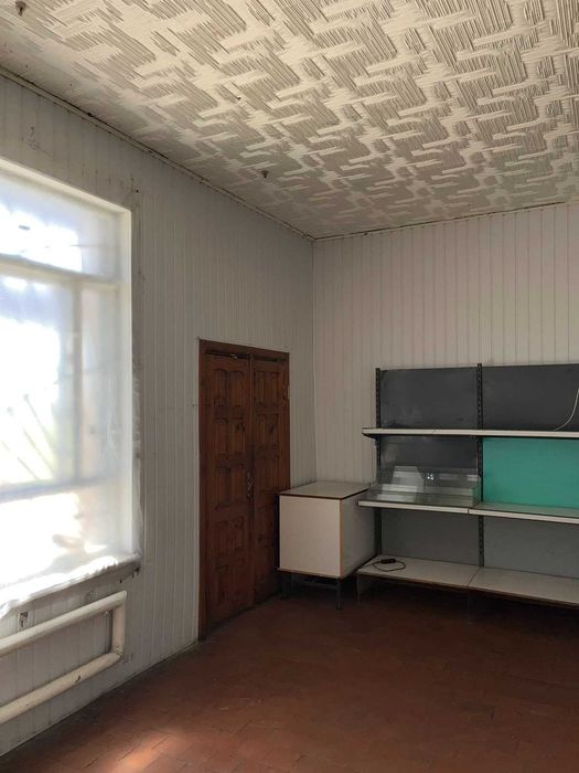 Продаж гарного комерц. приміщення під ремонт с. Великий Хутір