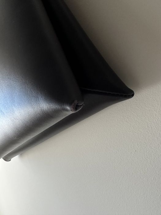 Шкіряна сумка Arket