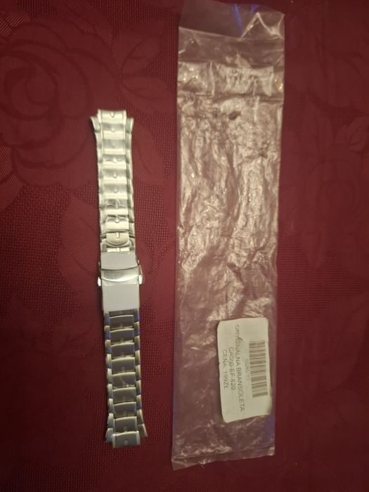 Bransolka casio EF 520