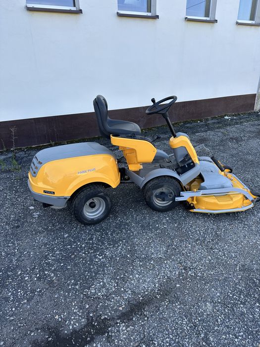 Traktorek kosiarka STIGA PARK Plus 18.5 KM