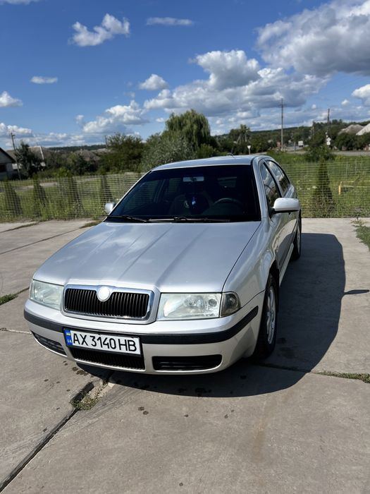 Продам Skoda Octavia Tour