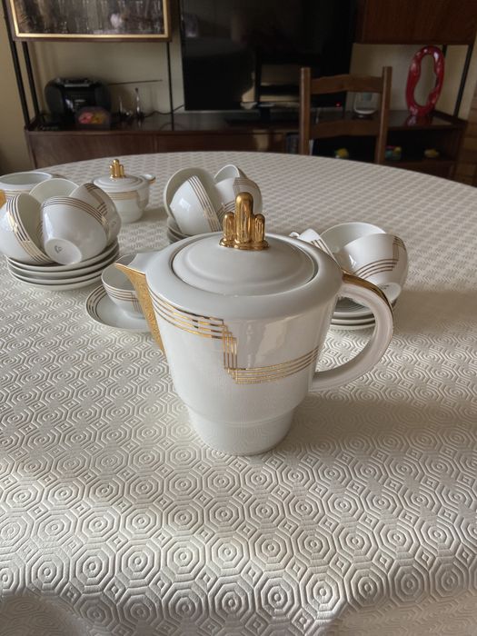 Vista Alegre Tea Set429087996385710086