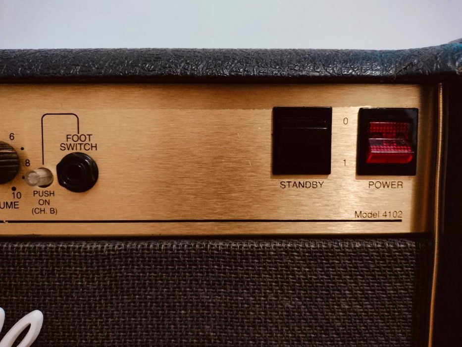 Marshall JCM 900 Combo 100 watt stan bdb