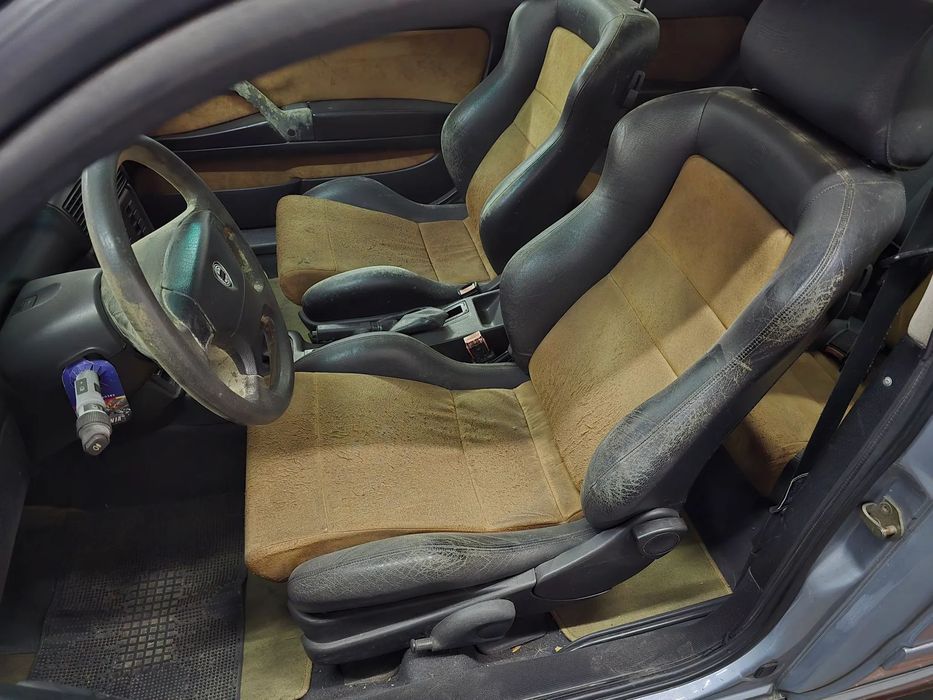 Lancia Delta HPE 1.6 16V