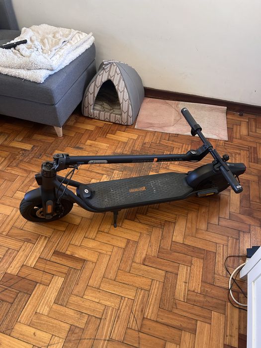 Trotinete Ninebot F2