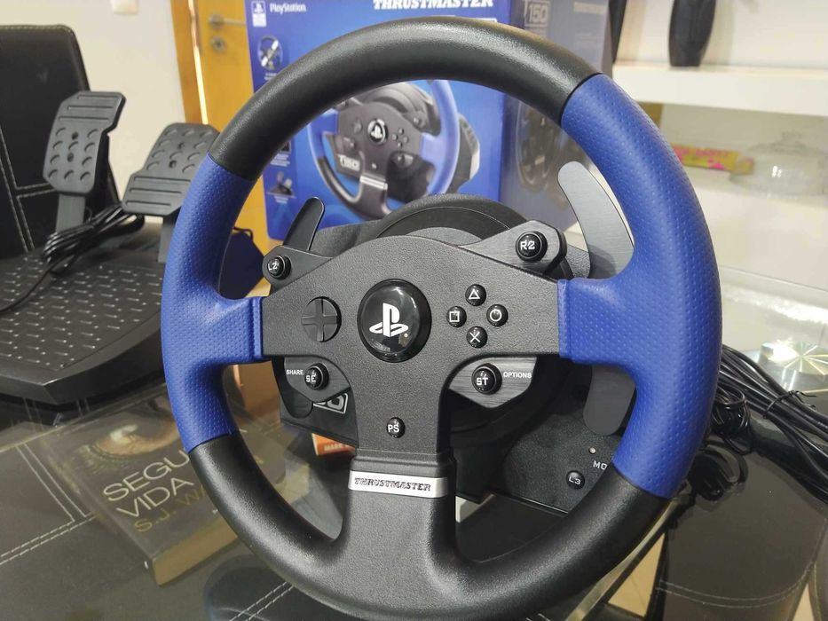 Volante Thrustmaster T150
