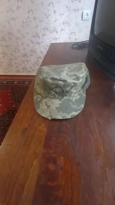 Кепка полевая...