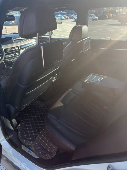BMW X5M 50d