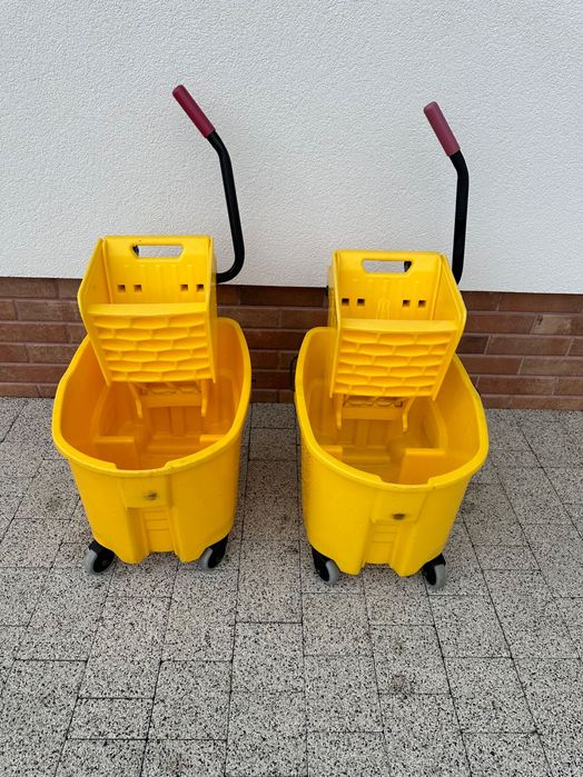 Rubbermaid solidne wiadro do mopa,  Commercial WaveBrake Mopping System,