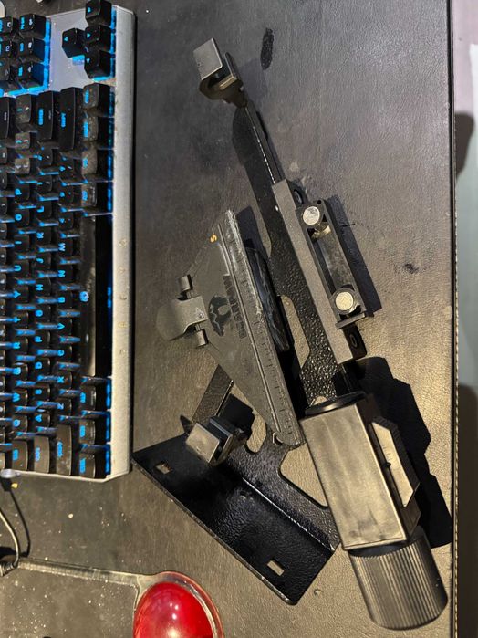 Maszynka do lotek luczniczych Bearpaw Fletching JIG