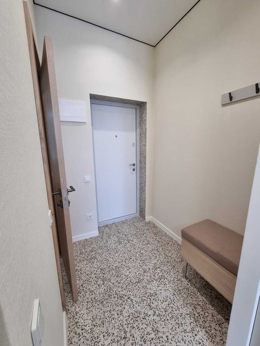 Продаж гарної квартири студії на Бочарова