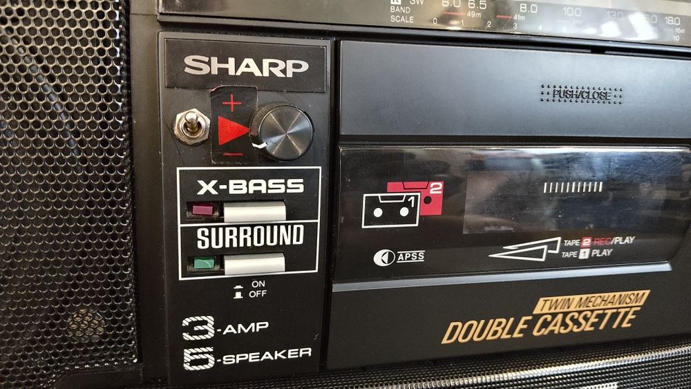 SHARP WQ-T352 Stereo Radio Cassette Recorder