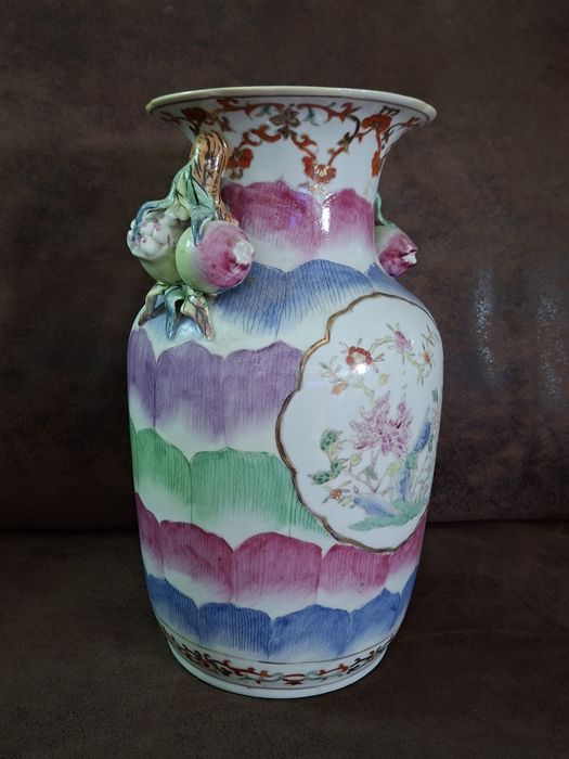Jarra antiga chinesa família rosa