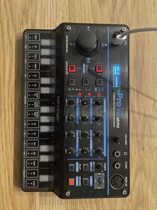 Behringer Pro VS mini