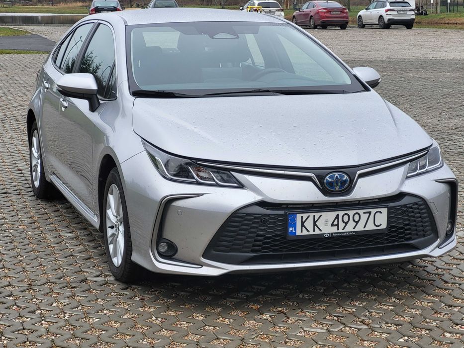 Okazja -piękna Toyota Corolla 2023r 1.8 140km salon PL comfort + tech możliwa zamiana super stan