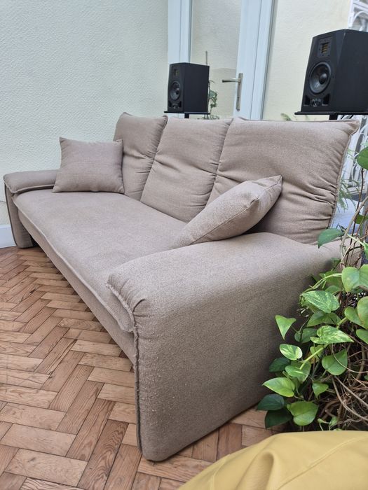 Sofá 3lugares bege