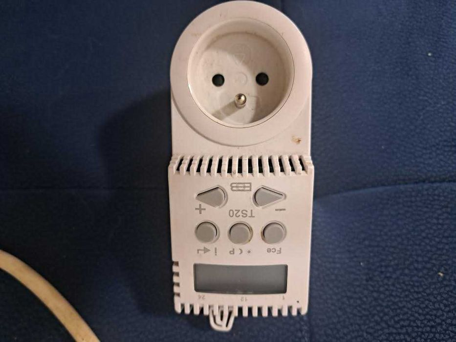 Grzejnik na podczerwień MODEL TWP 1000 WB+TERMOSTAT  TS 2O GRATIS