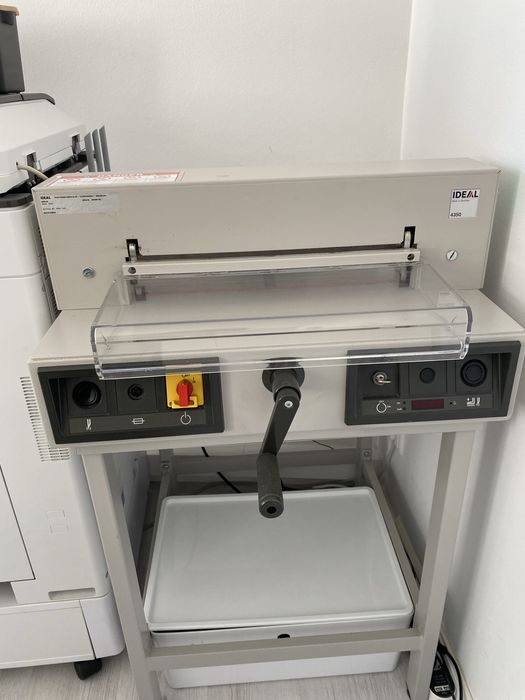 Guilhotina Ideal 4350