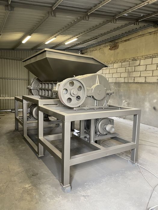 SHREDDER / MŁYN  / DO UTYLIZACJI : plastiku, gumy, szkła