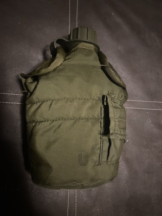 Пластиковая военная фляга США