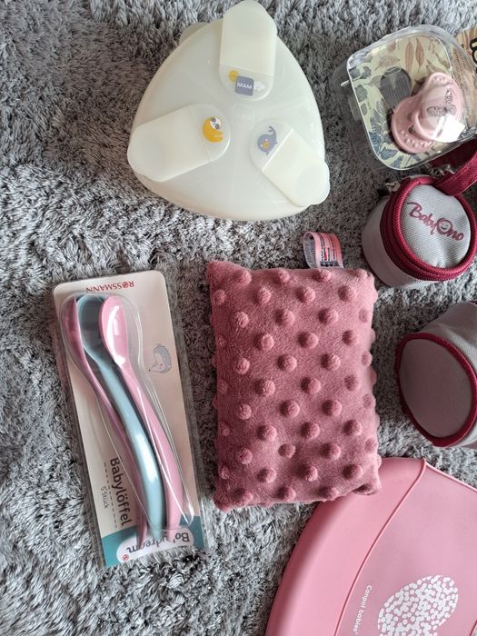 Zestaw rzeczy dla niemowlaka