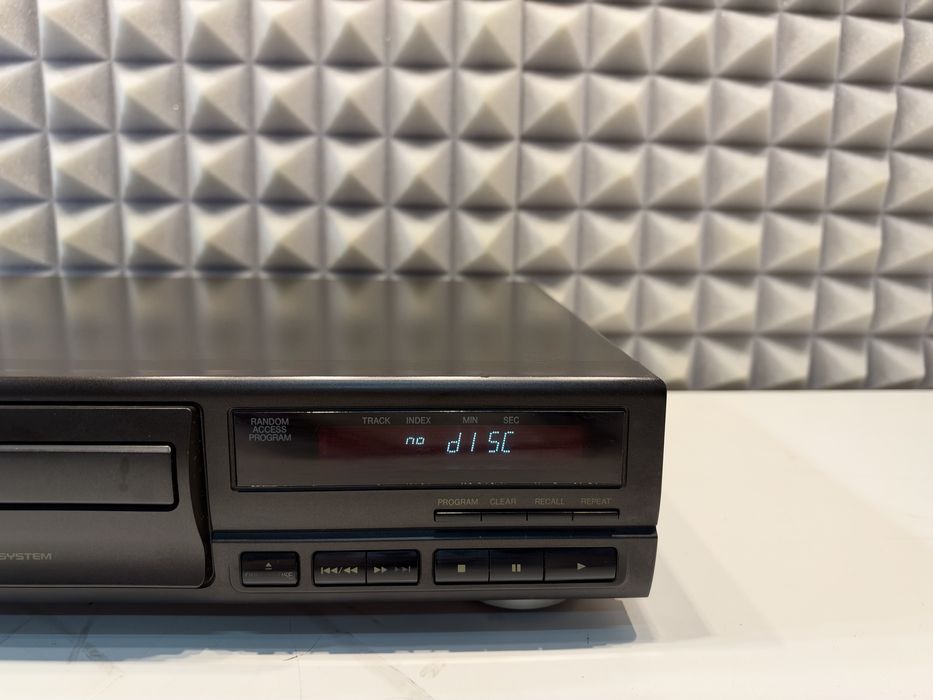 Odtwarzacz CD Technics SL PG 380 A