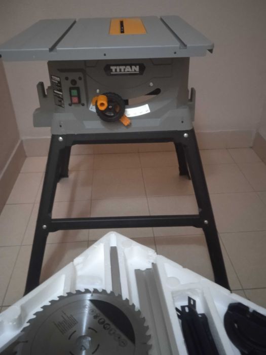 Serra Circular de Mesa "TITAN - 1500W
