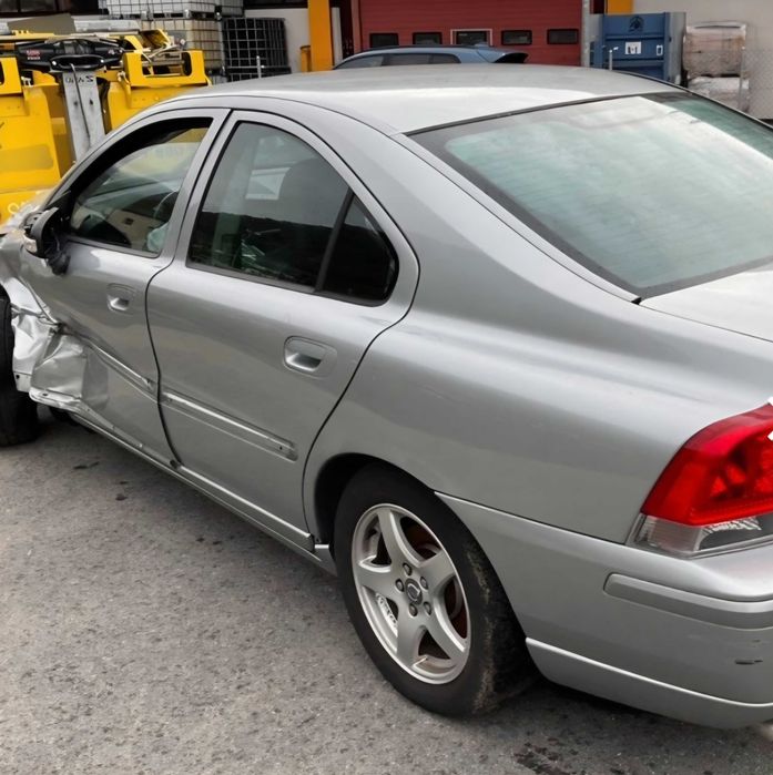 Volvo s60 2.4  170 cv