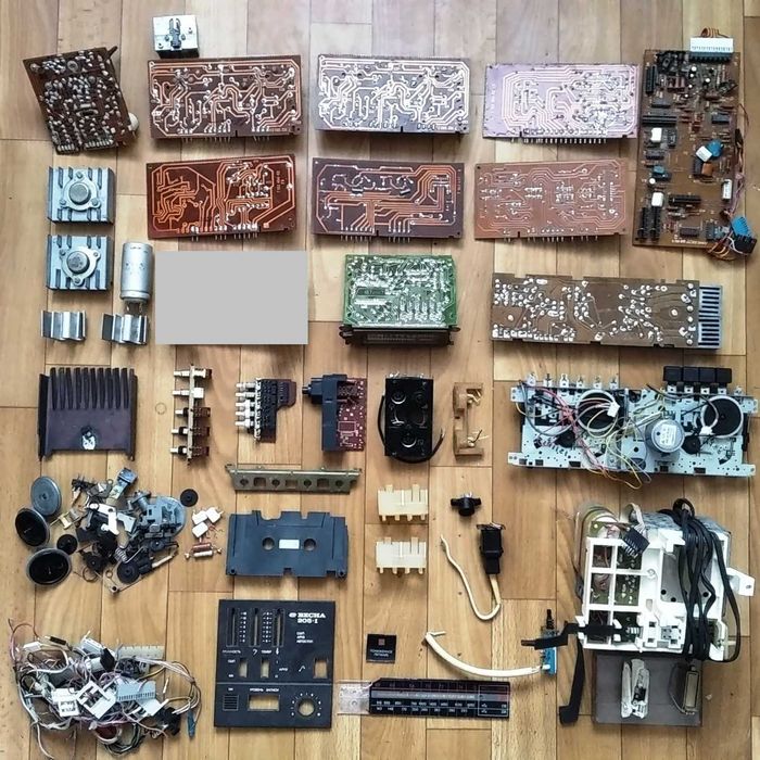 ЛОТ : Плати / Запчатини Маяк 233 - 232 і не тільки.