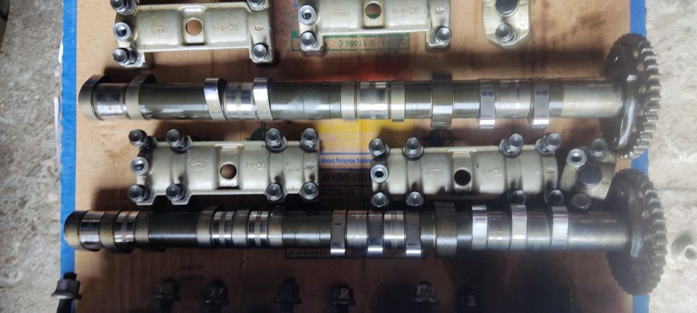 Yamaha r1 rn01 głowica wałki komplet