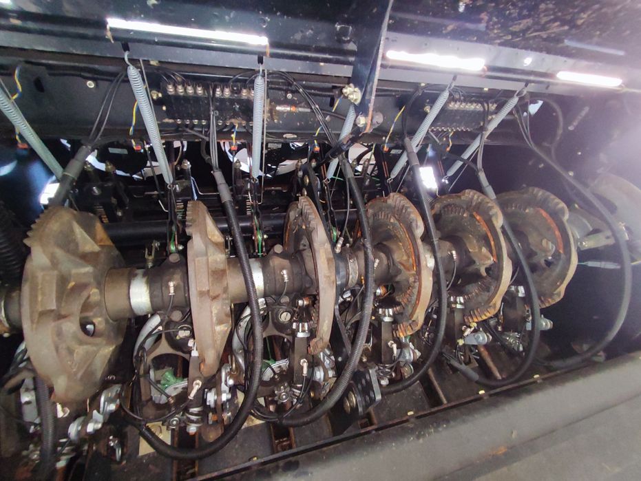 Enfardadeira New Holland BB9080