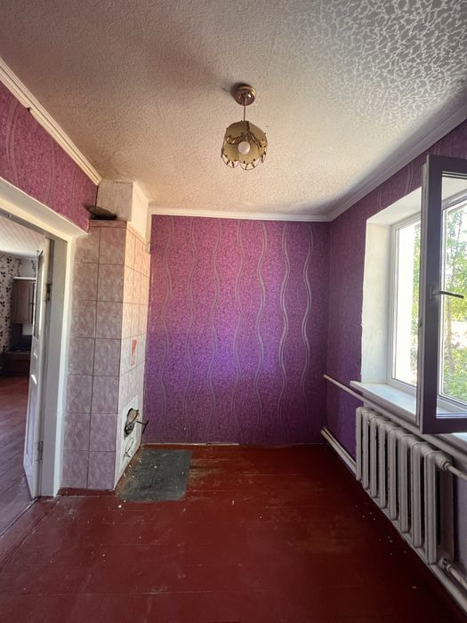 Продаж будинку в селі Антонів