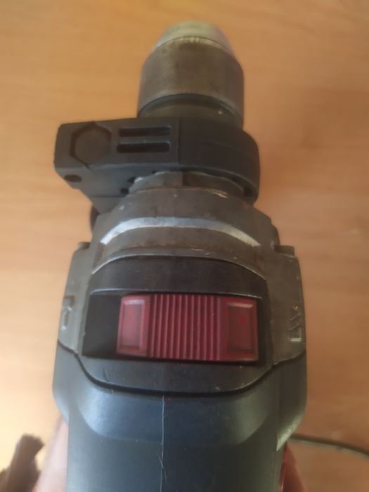 Дрель ударная BOSCH GSB 16 RE Professional.