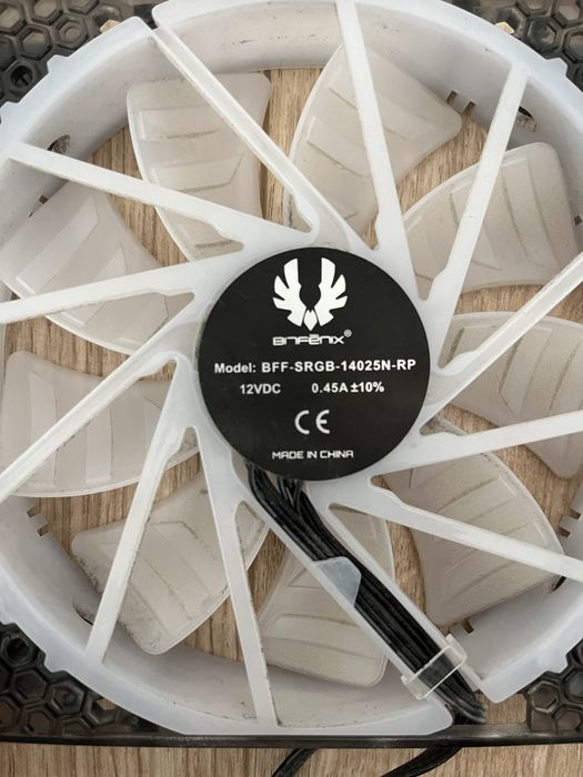 Ventoinha BitFenix Spectre Pro RGB 140mm