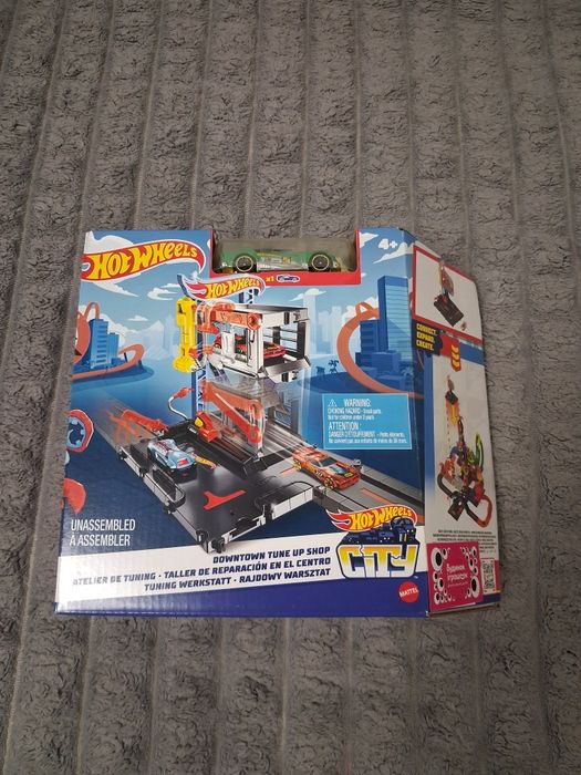 Автомайстерня Hot wheels