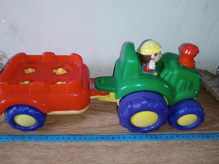 Машина ,машинки от самых маленьких до самых больших ,пишите покажу