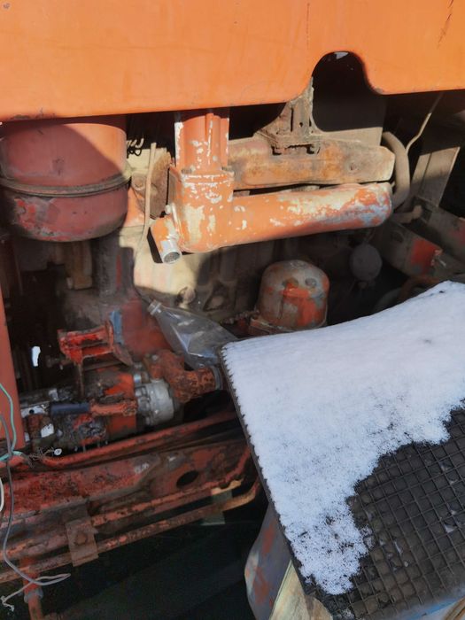 Трактор ЕО-2621 екскаватор