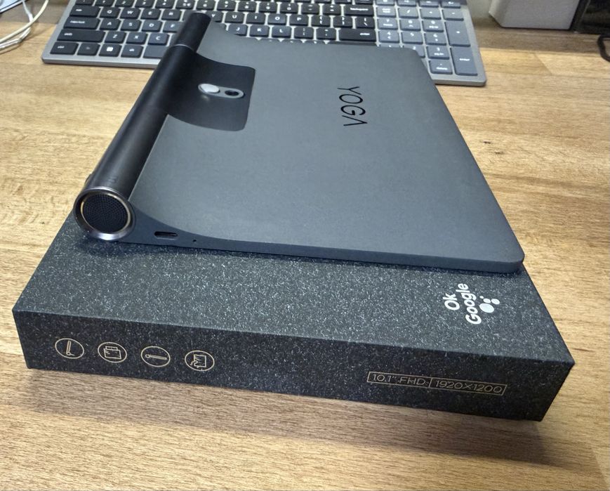 Lenovo yoga smart tab LTE